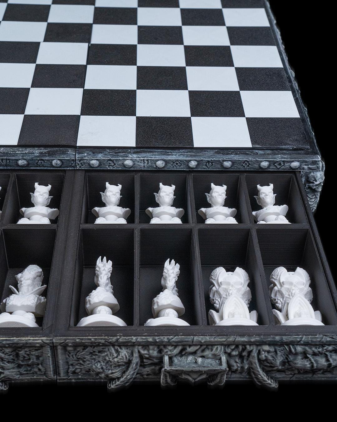 　Adams Apple 髑髏 チェス盤 ダークキャッスル スカル チェス 髑髏 骸骨 DARK CASTLE Skulls Chess