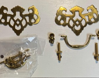 Early American Struck Brass Pierced Drawer Pulls Bright Brass Chippendale 2"CC