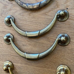 European Drawer Pull by QCL 3-3/4 Centers image 4