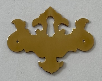 Early American Struck Brass Keyhole Cover Bright Brass Chippendale