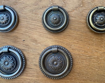 Colonial Revival Rosette Ring Pulls by QCL