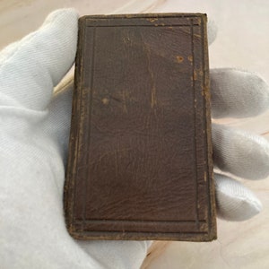 1800s Mini Book of Common Prayer - (Ref x346)