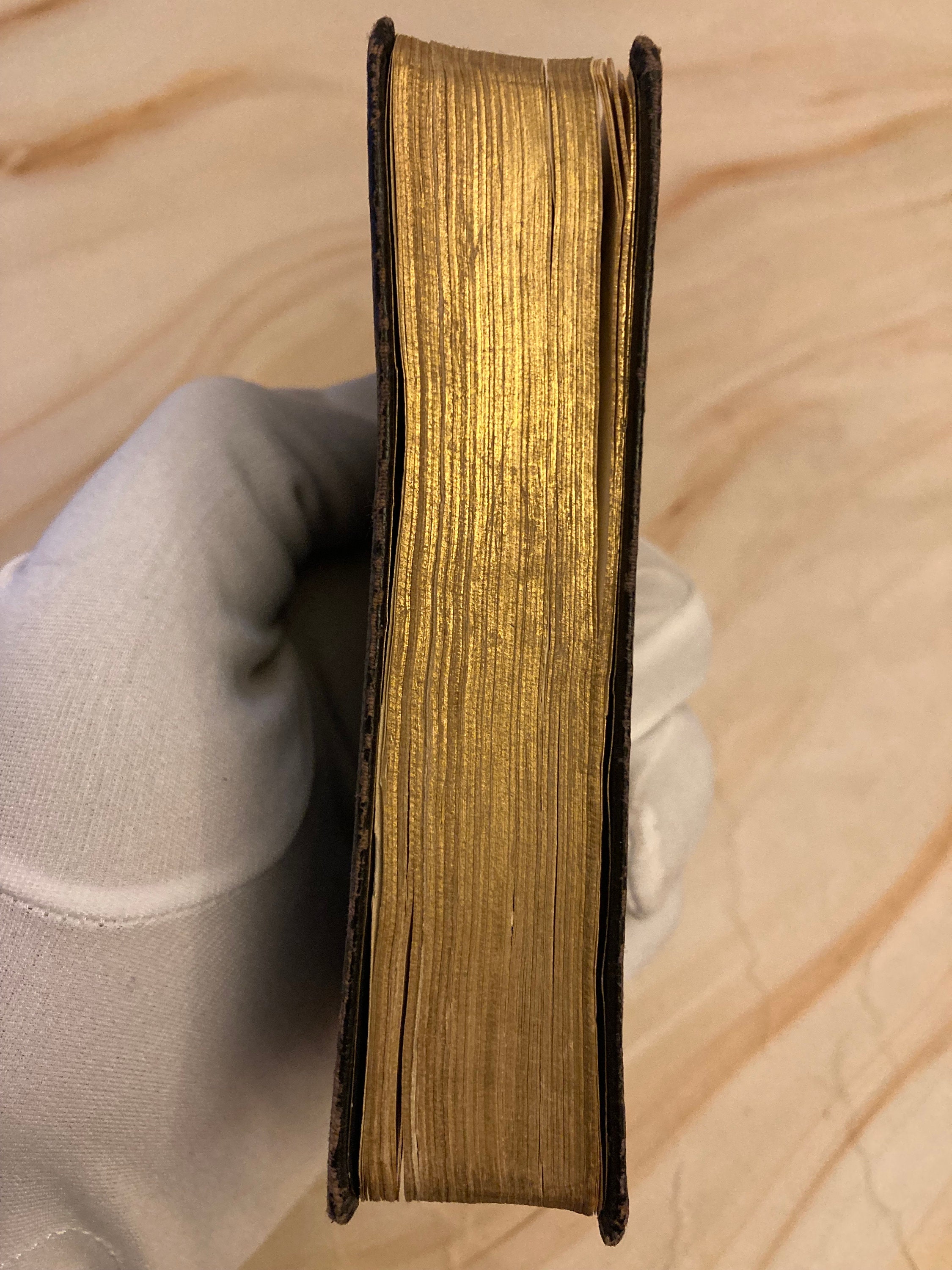 1937 Illustrated Common Prayer Hymns A&M  pocketsize book - (Ref x359)
