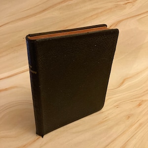 Vintage New Testament Bible 1932 - Large Font Bible - (Ref X176)