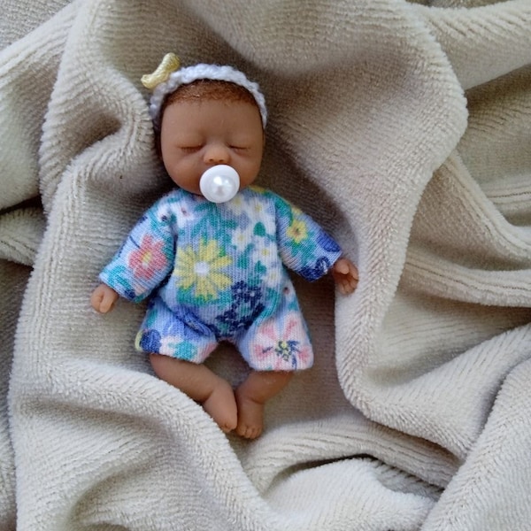 Clothes for Baby Doll, Full Body Silicone Baby Doll Clothe 7.5cm, Set for Silicone Baby, Only for the doll from our store
