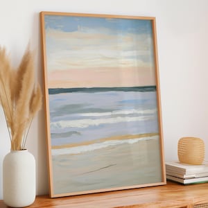 manifesto astratto sereno dell'oceano pastello | arte murale minimalista sulla spiaggia | arredamento rilassante con paesaggio marino | stampa oceano scandinava | stampa artistica moderna tramonto sul mare