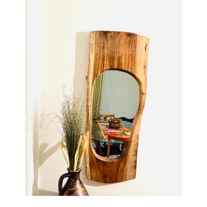 Live Edge Walnut Mirror – Handmade Rustic Wall Mirror – Natural Wood Frame – Farmhouse & Boho Decor – Large Wooden Mirror - Mirror -bathroom