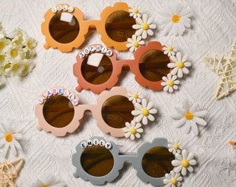 Floral Daisy Girls Personalized Name Sunglasses|UV400 Protection|Toddler Gift|Kids Gift |Kids Personalized Sunglasses Flower girl sunglasses