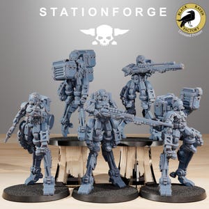 Scavenger Wayfarer (10 miniatures) - StationForge miniature for tabletop wargames, 28mm scale