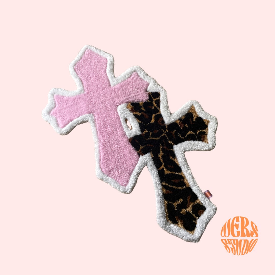 Benutzerdefinierte Gothic Cross Hand getuftet Teppich (Leopardenmuster) | Wohnkultur | Wandkunst | Benutzerdefinierte Teppich |100% handgefertigter Teppich