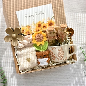 Sending sunshine gift,Warm and Cozy Gift Box With Blanket,Hygge Gift Box For Her,Sympathy gift box,Hug in a box