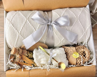Gift Box for Women,Gift Bakset for Mom,Sympathy gift basket,Sympathy gift basket,Birthday Box for Her, Bestie gift,Sisters, Wife Gift.