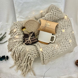 Gift Box for Women,Gift Bakset for Mom,Hygge Gift Box,Warm and Cozy Gift Box,Sympathy gift basket,Christmas Gift Box,Birthday Box for Her
