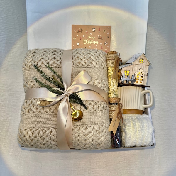 Christmas gift box, Hygge gift box,Christmas Gift Ideas, Christmas gift basket with Blanket,Mug,Wooden House with light,Tea lover Gift box