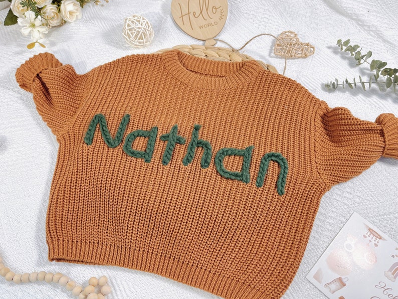 Custom baby name gift,hand embroidered baby sweaters,Custom Newborn gift, Baby shower gift, Birthday gift for baby boy and girl,new mom gift zdjęcie 5