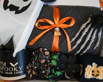 Women's Halloween Box,Fall Gift Box,Halloween Gift Box with SPOOKY MUG,Halloween Gift Box for her, Halloween Gift Box for Daughter,Scary
