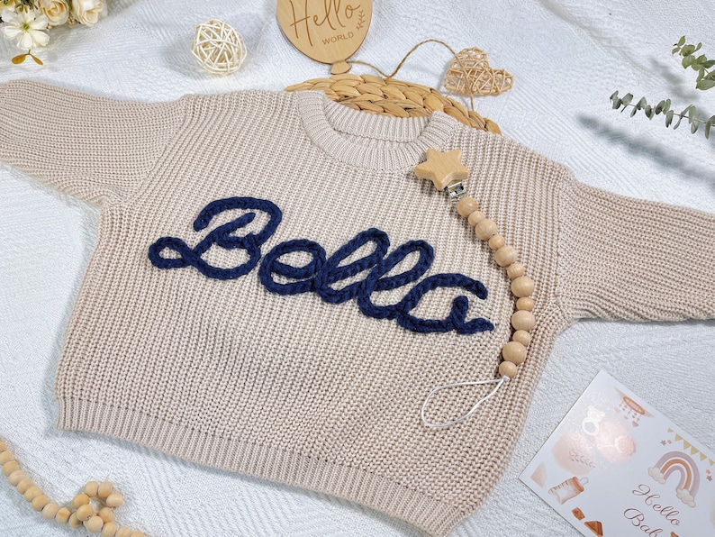 Custom baby name gift,hand embroidered baby sweaters,Custom Newborn gift, Baby shower gift, Birthday gift for baby boy and girl,new mom gift zdjęcie 7