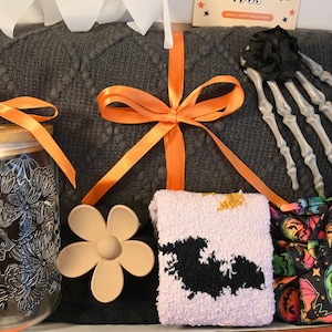 Unique Halloween and Fall Gift,Personalized Halloween Gift Box with blanket and scary pumpkin head tumbler,Daughter Halloween gift idea