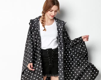 Rain Poncho Unisex Waterproof Lightweight – Packable Hooded Raincoat for Travel, Festivals & Outdoor Activities