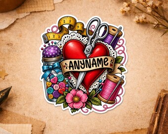 Pegatina personalizada con nombre para costura, pegatina de vinilo troquelada personalizada para amantes de la costura, sastrería, acolchado y quilters para botellas de agua y fundas de teléfono.