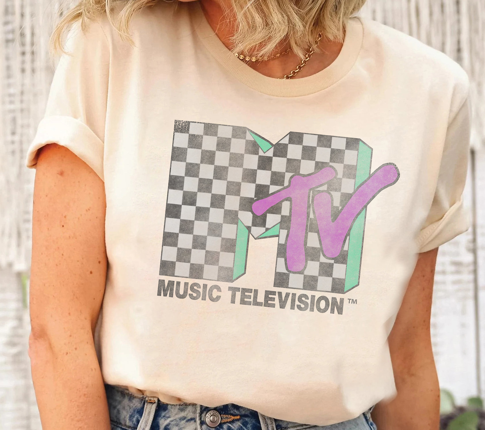 MTV Checkered Distressed Retro Logo Short Sleeve T-shirt