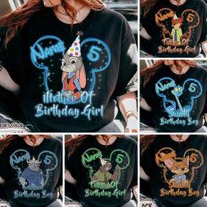 Puede incluir: Camisetas negras con dise&ntilde;os de personajes de dibujos animados y texto. Una camiseta dice "Mother of Birthday Girl" con un personaje de conejo. Otras camisetas dicen "Father of Birthday Girl" y "Birthday Boy" con diferentes personajes. Cada dise&ntilde;o incluye un nombre y el n&uacute;mero 5.