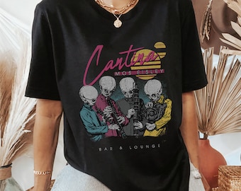 Vintage Star Wars Classic Cantina Mos Eisley Bar & Lounge Group Shot T-Shirt, Disneyland Family Matching Shirt, Galaxy's Edge Shirt