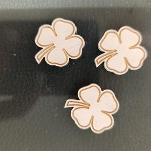 confezione 24 quadrifoglio legno cm 2