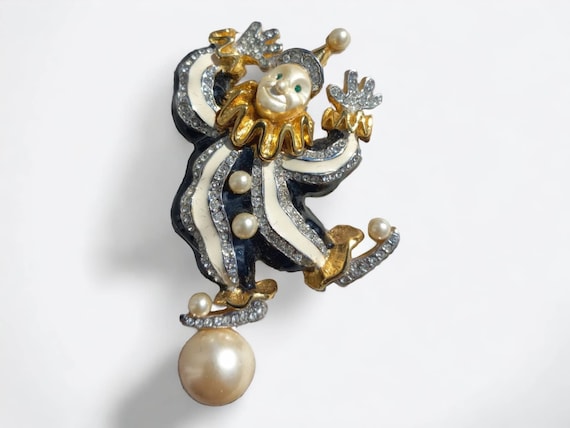 Vintage Kenneth Jay Lane Clown Brooch - image 1