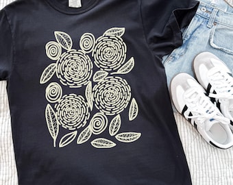 Swirly Floral T-Shirt For Women, Comfort Colors Tee With Bold Cream Flowers in Abstract Circle Style, Summer Clothing, Nature Lover Gift
