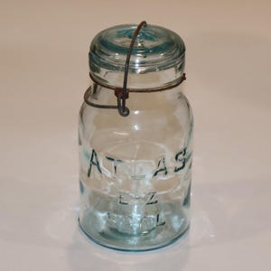 Vintage Atlas E Z Seal Quart Jar blauw glas met draadbeugel