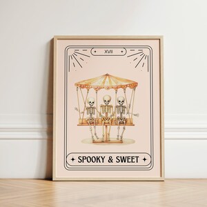 Vintage Halloween-Aquarell-Illustration: Niedliche Skelette in Tarot-Karte - Ideal für Kinder-Schlafzimmer-Wand-Dekor