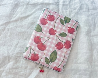 Kindle Insert - Cherry Checkers