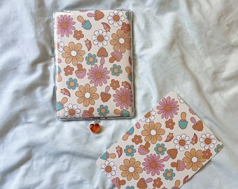 Kindle Insert - Mushroom Florals