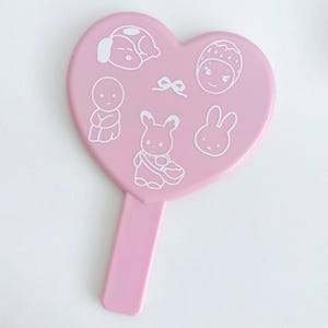trinket lovers pink heart shaped hand-held mirror