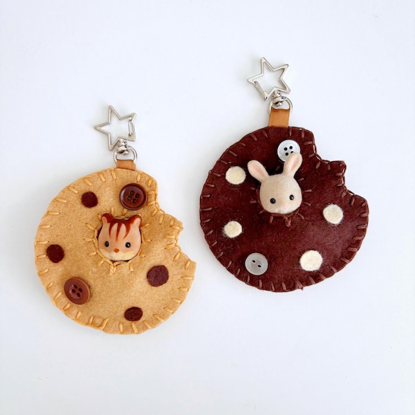 Felt Critter Chocolate Chip Cookie Costume Keychain Pouch