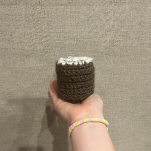 mini crochet Cinnamon roll