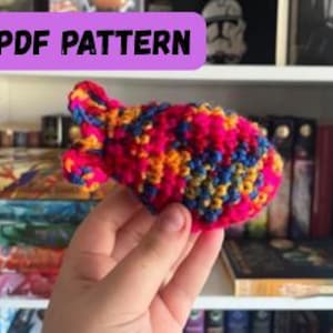 CROCHET PATTERN: Goldfish Catnip Cat Toy | Crochet Cat Toy | Cat Toys | Catnip