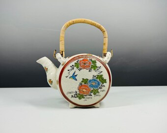 Antique Japanese Teapot Satsuma - Made in Japan