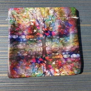 Squeeze Top Bag, Tree A