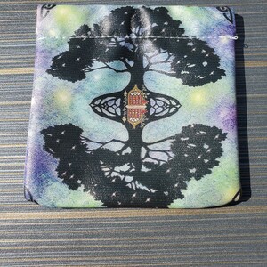 Squeeze Top Bag, Tree