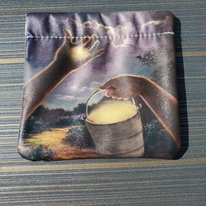 Squeeze Top Bag, Bucket
