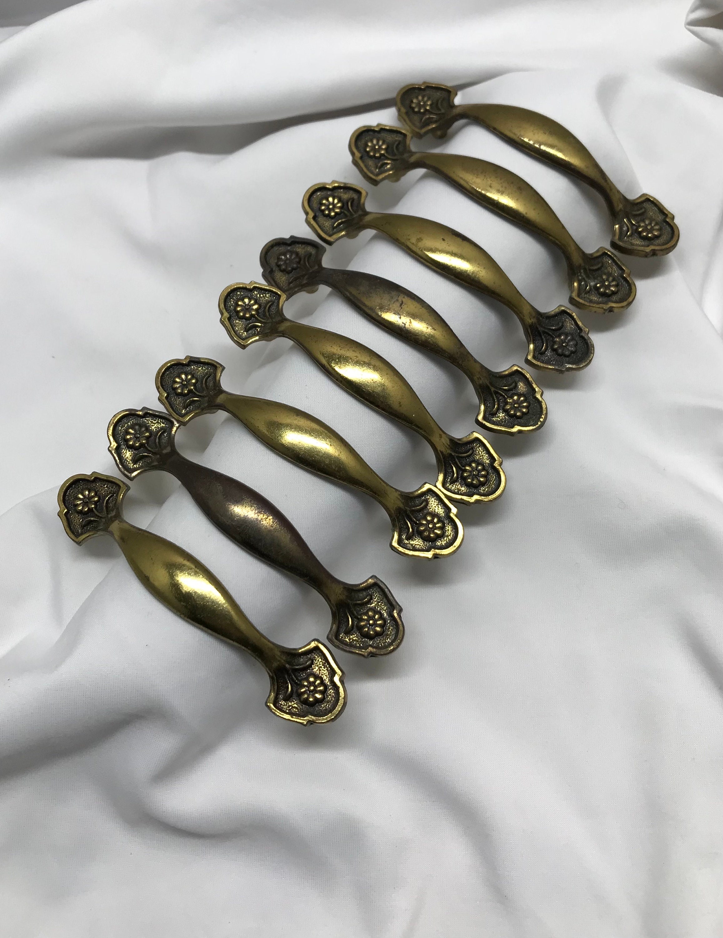Vintage Kitchen Cabinet Handles Brass Drawer Pulls Dresser Drawer Handles Vintage Shabby Chic ...