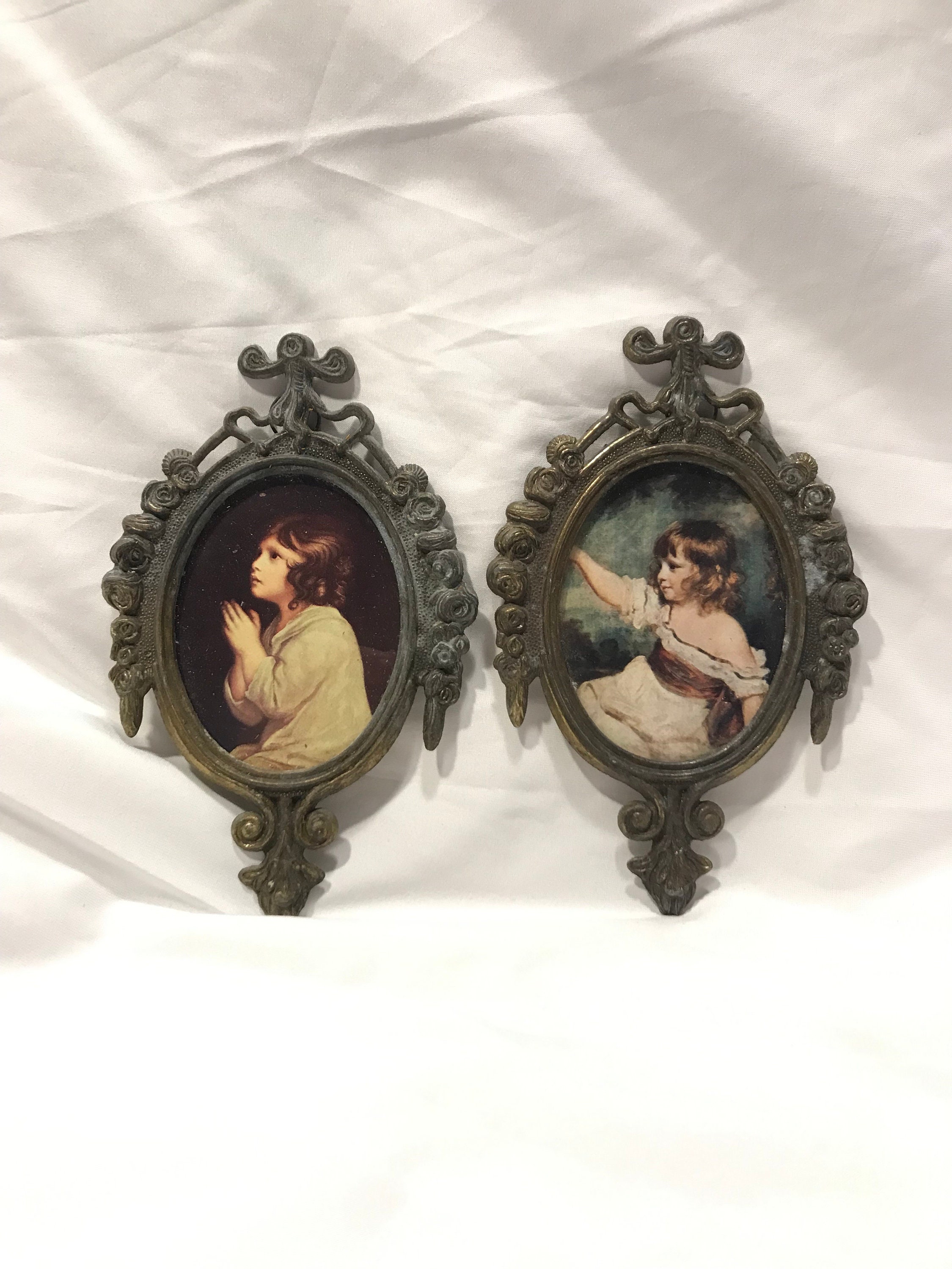 Victorian style frames vintage matching brass metal frame small oval shaped framed photos ornate frame oddity wall decor