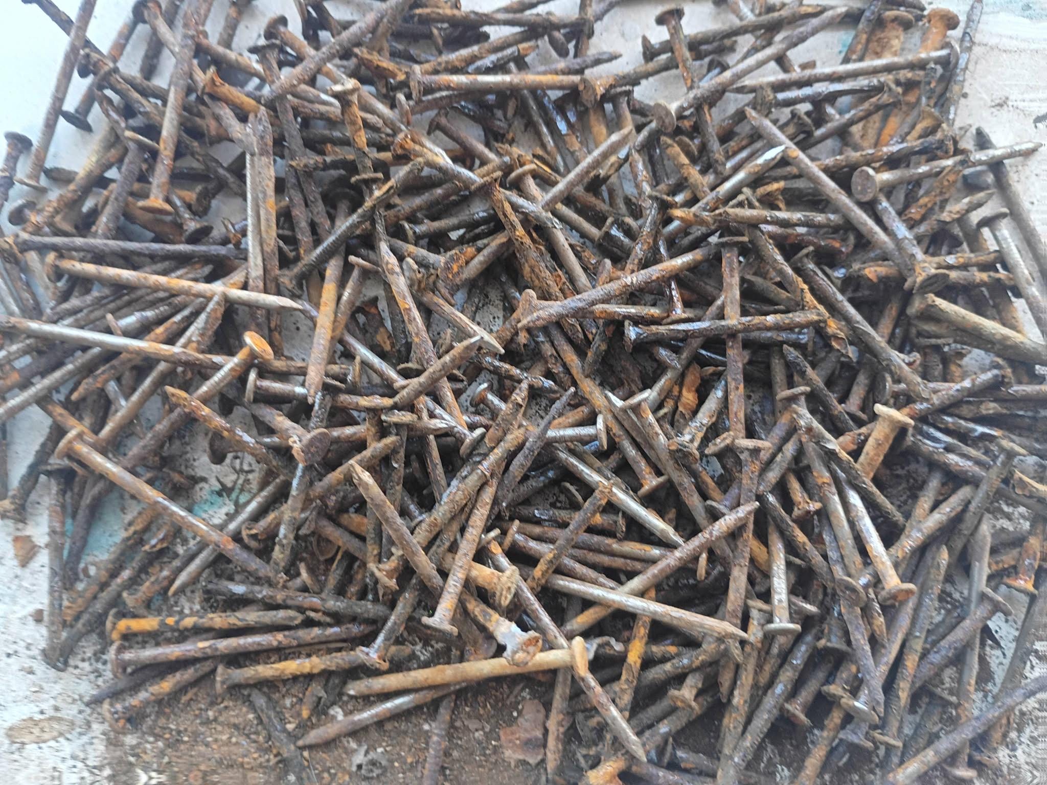 Rusty様　オーダーご確認用 Rusty screws 20 large rusted bolts 1 inch 2 inch Mixed Media