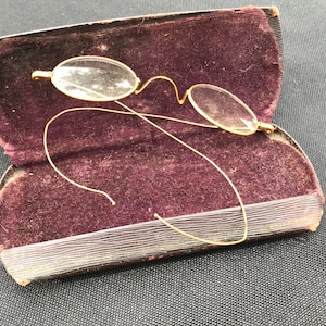 Antique glasses victorian wire rim specticals vintage library collectibles antique gold reading glasses old glasses with glass case