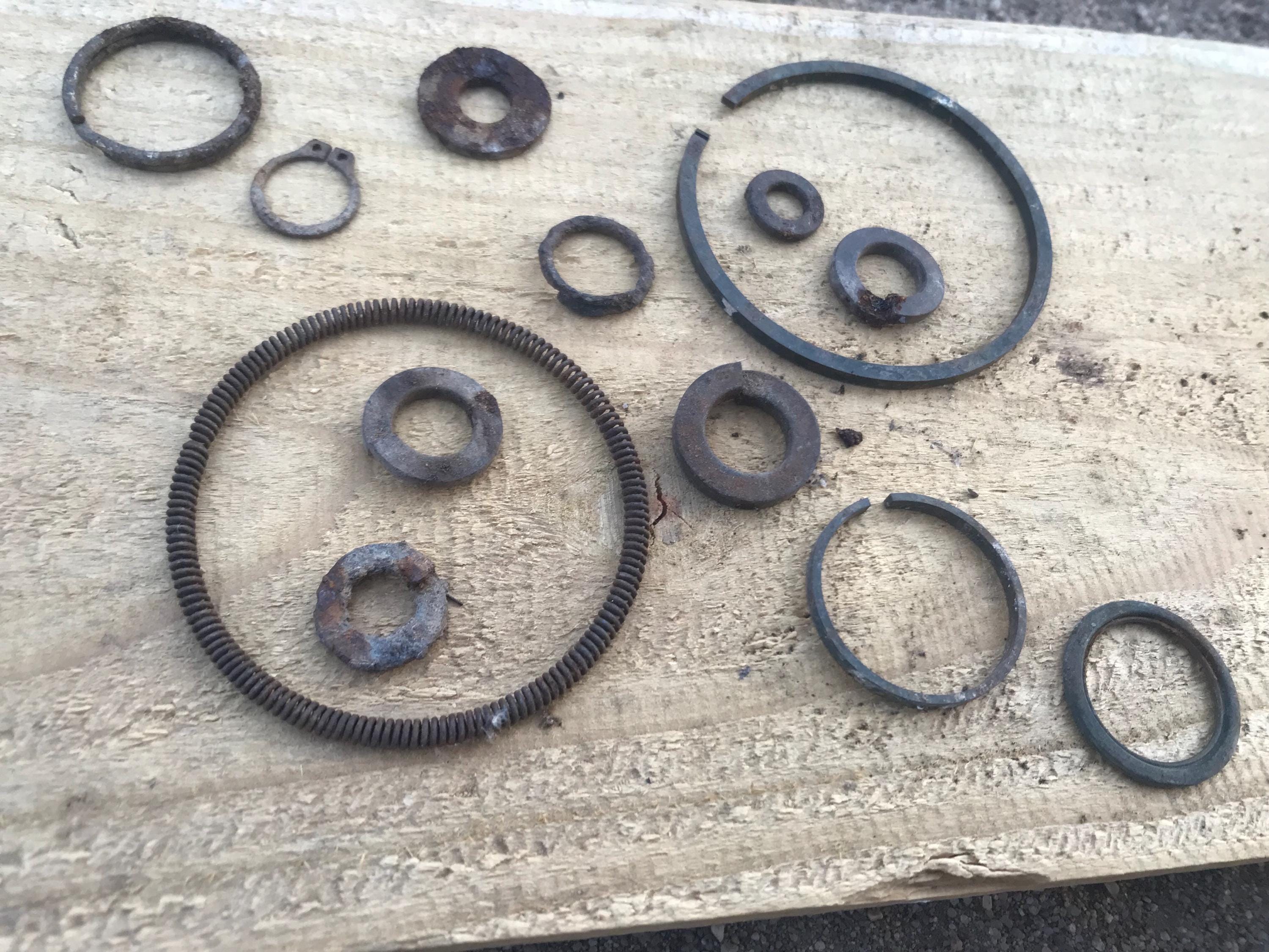 Rusty Washers Rusted Metal Pieces 13 Rusty Washers Rusty Circles Rusty Nuts Rusty ...