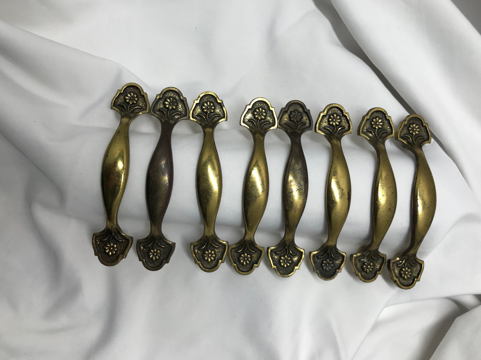 Vintage Kitchen Cabinet Handles Brass Drawer Pulls Dresser Drawer Handles Vintage Shabby Chic ...