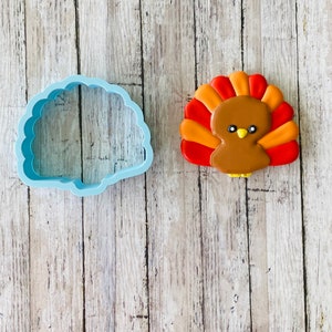 Turkey Cookie Cutter, fall cutter, autumn cutter, nature cutter, animal cutter, thanksgiving cutter, gobble cutter, bird cutter