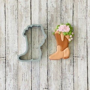 Boot with Florals Cookie Cutter, boot cutter, flower boot cutter, girl cutter, rodeo cutter, cowgirl boot cutter